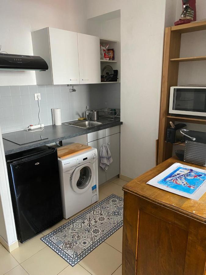 Ferienwohnung Studio Meuble Sete Hypercentre, Canal Royal, Halles Exterior foto